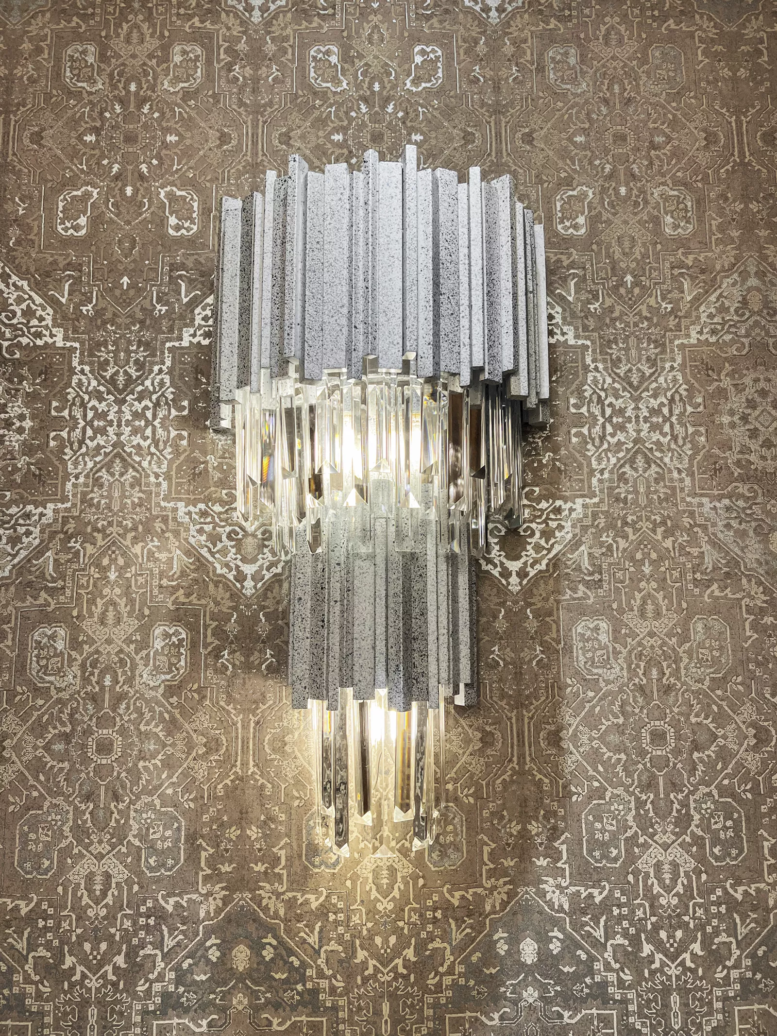 لوستر دیواری مدرن آیرون