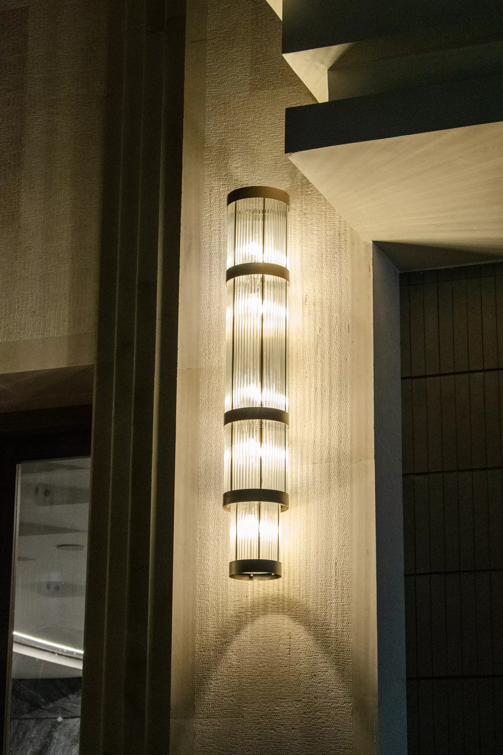 لوستر دیواری مدرن طبقاتی