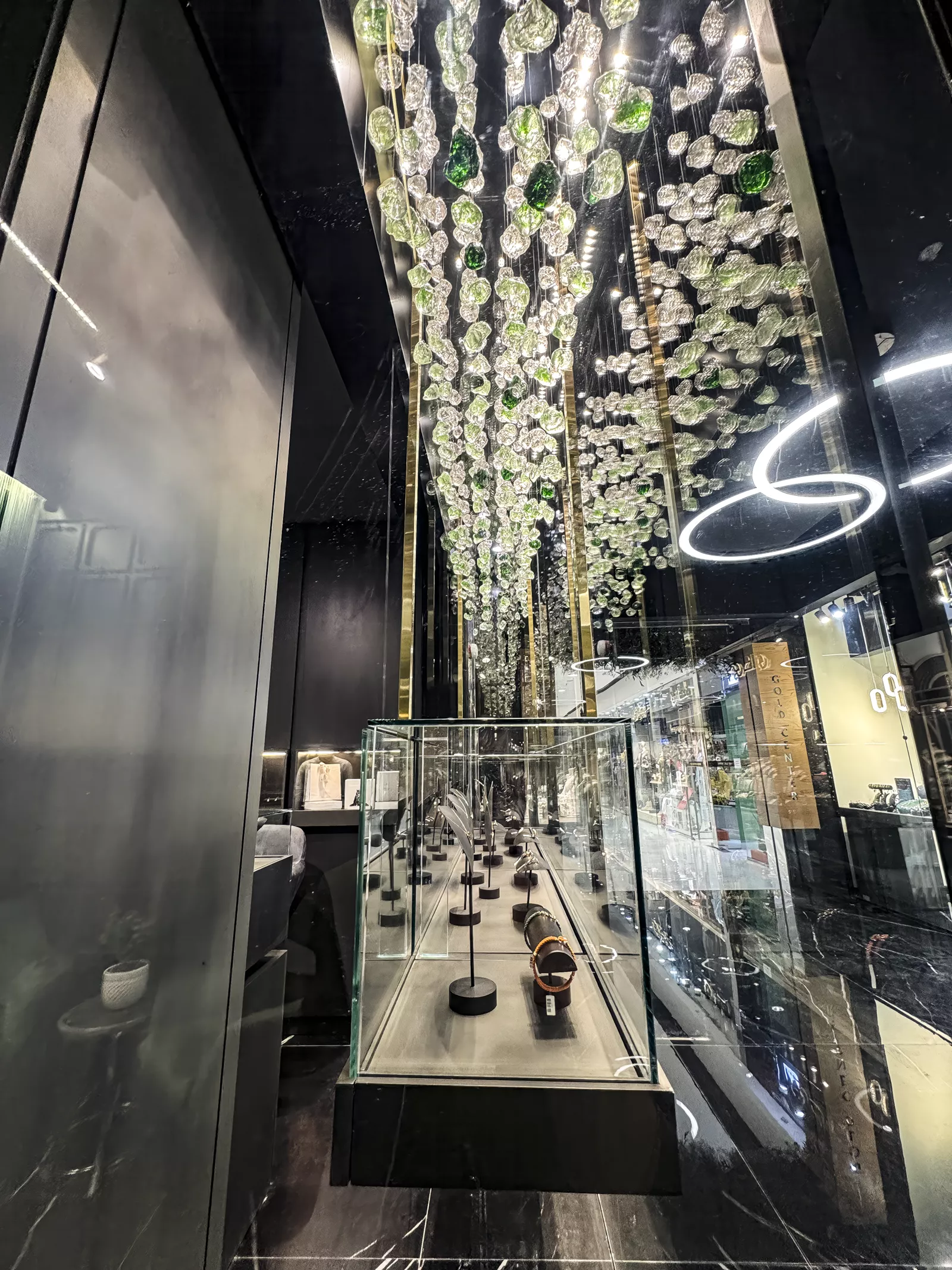 لوستر ریزشی گالری طلا جواهر کت گلد مشهد