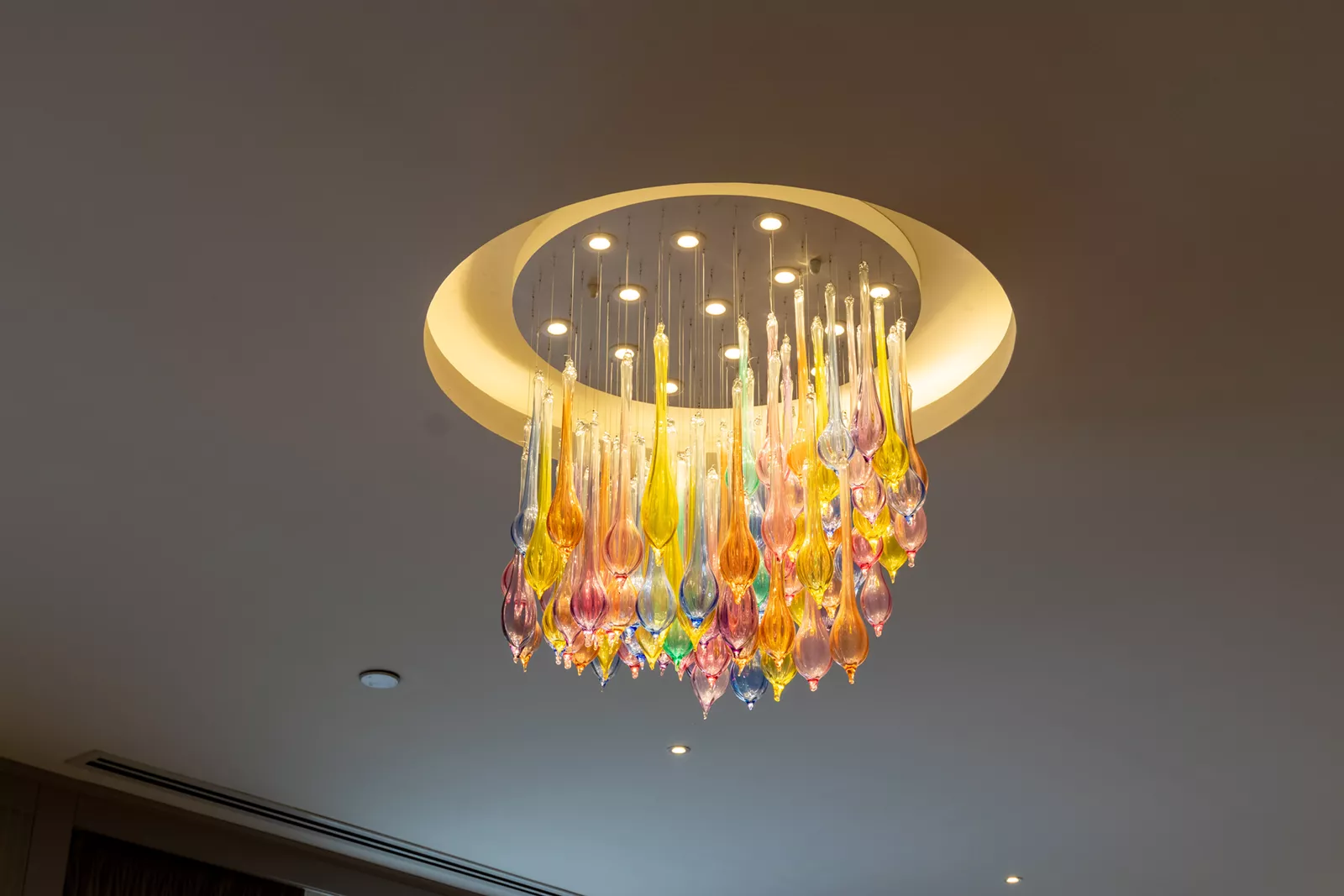 لوستر ریزشی کوچک ویکتوریا